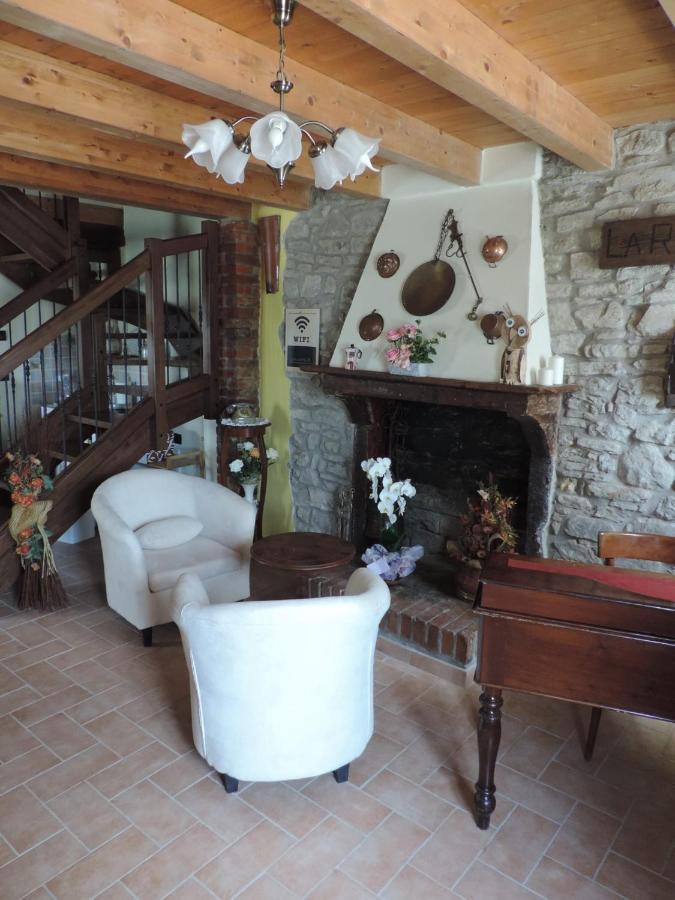 B&B La Rocchetta Dal Sroz San Benedetto Val di Sambro Exterior photo